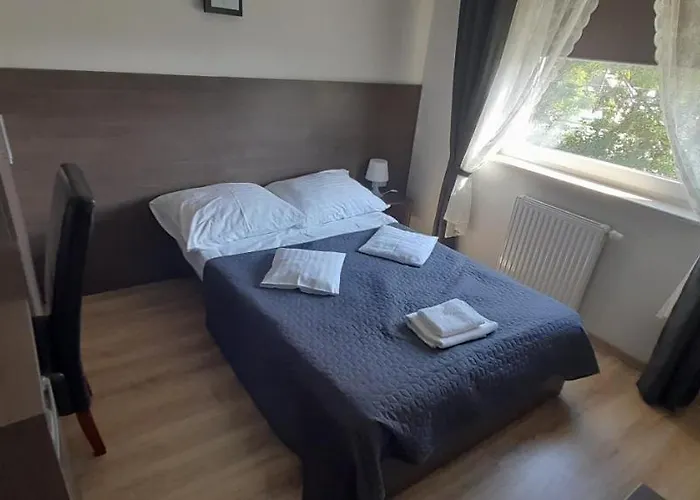 Bartnik Otel Pszczółki